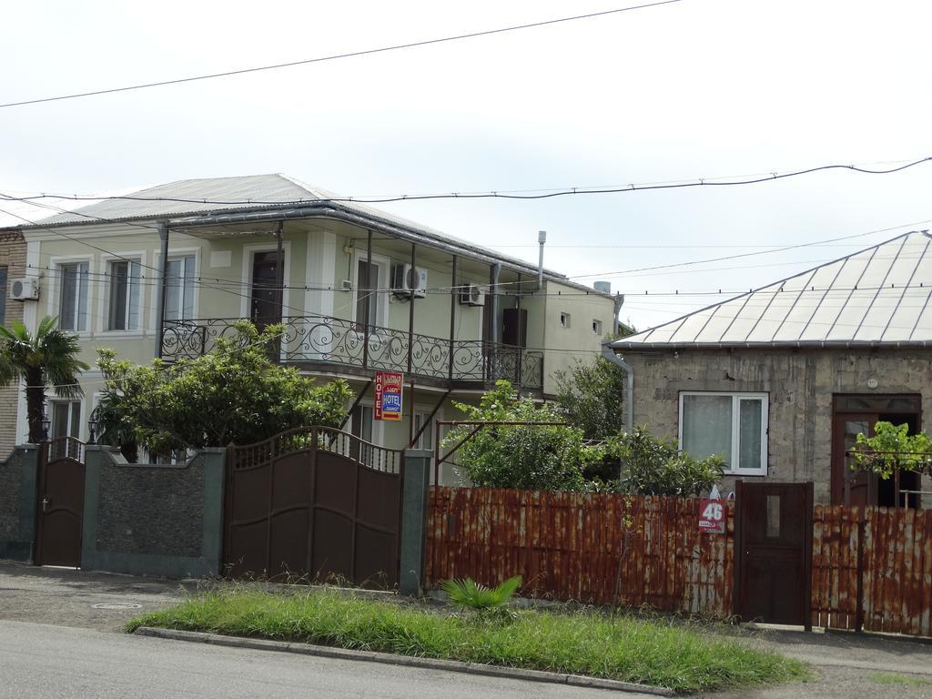 Hotel Sano Kutaisi Exterior foto