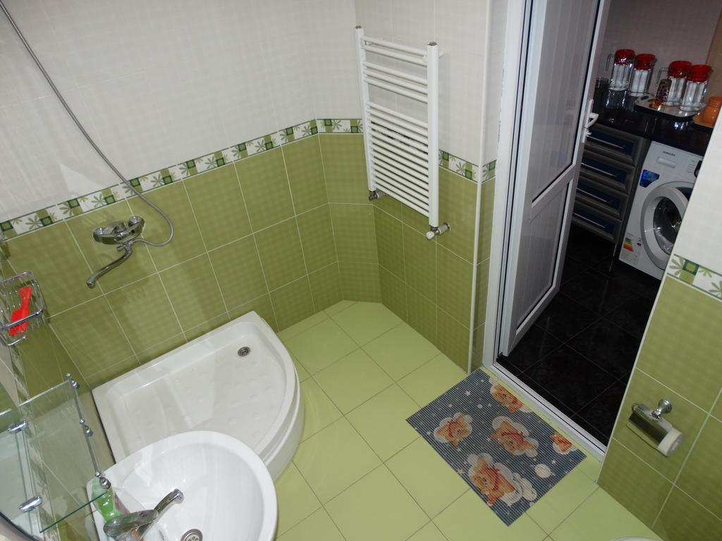 Hotel Sano Kutaisi Habitación foto